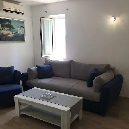 Ante's House